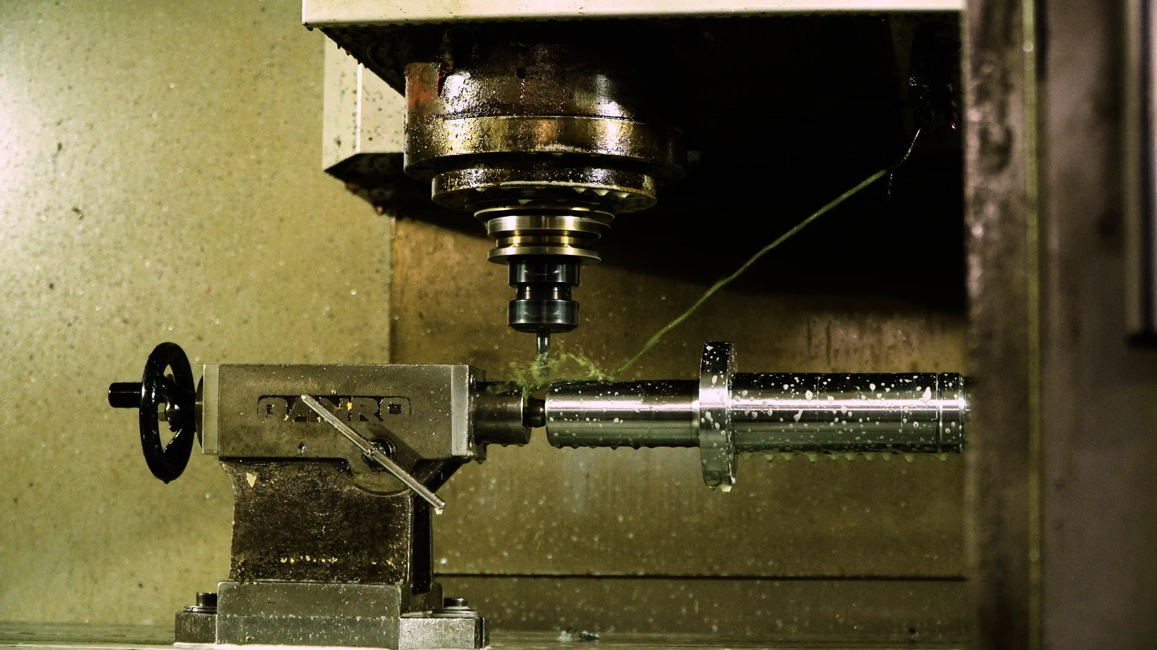 Stock de repuestos para bombas a tornillo en planta Naves Del Sur